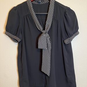 𝅺XXI Forever 21 Black Short Sleeve Blouse